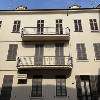 CASALE MONFERRATO - VIA MAMELI - ALLOGGIO RISTRUTTURATO NUOVO